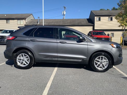 Used 2024 Ford Edge SEL AWD/4WD image 7
