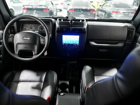 Used 2006 Jeep Wrangler Unlimited AWD/4WD image 17