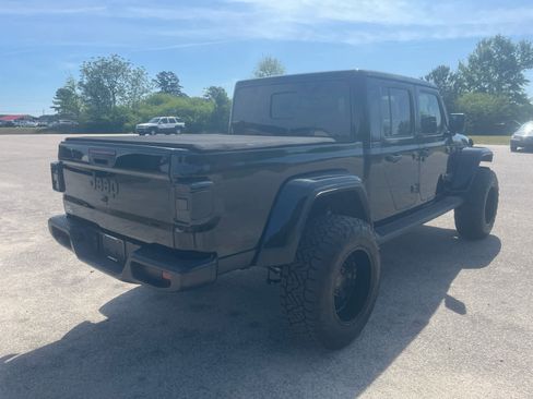 Used 2024 Jeep Gladiator Sport image 5