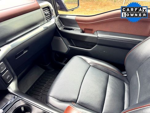 Used 2021 Ford F150 Lariat w/ Equipment Group 502A High image 29