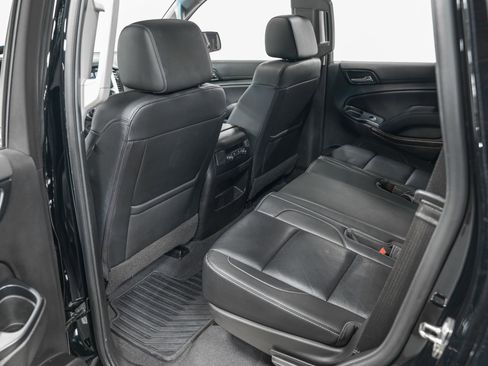 Used 2019 Chevrolet Tahoe LT image 27