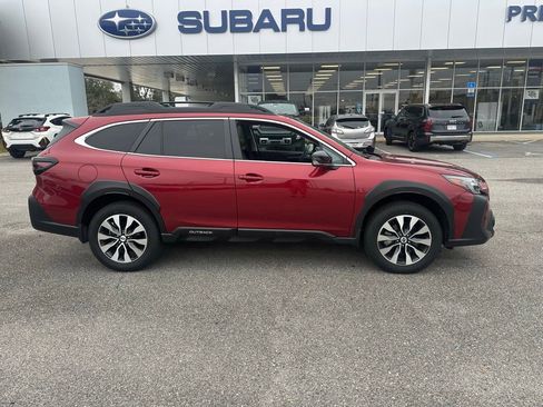 Used 2025 Subaru Outback Limited image 1