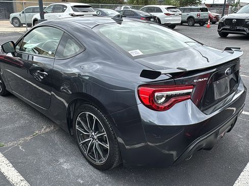 Used 2017 Subaru BRZ Limited w/ Popular Package #2 image 7