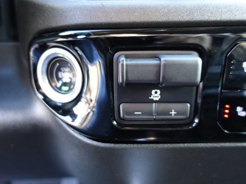 Used 2024 Chevrolet Silverado 1500 RST image 42