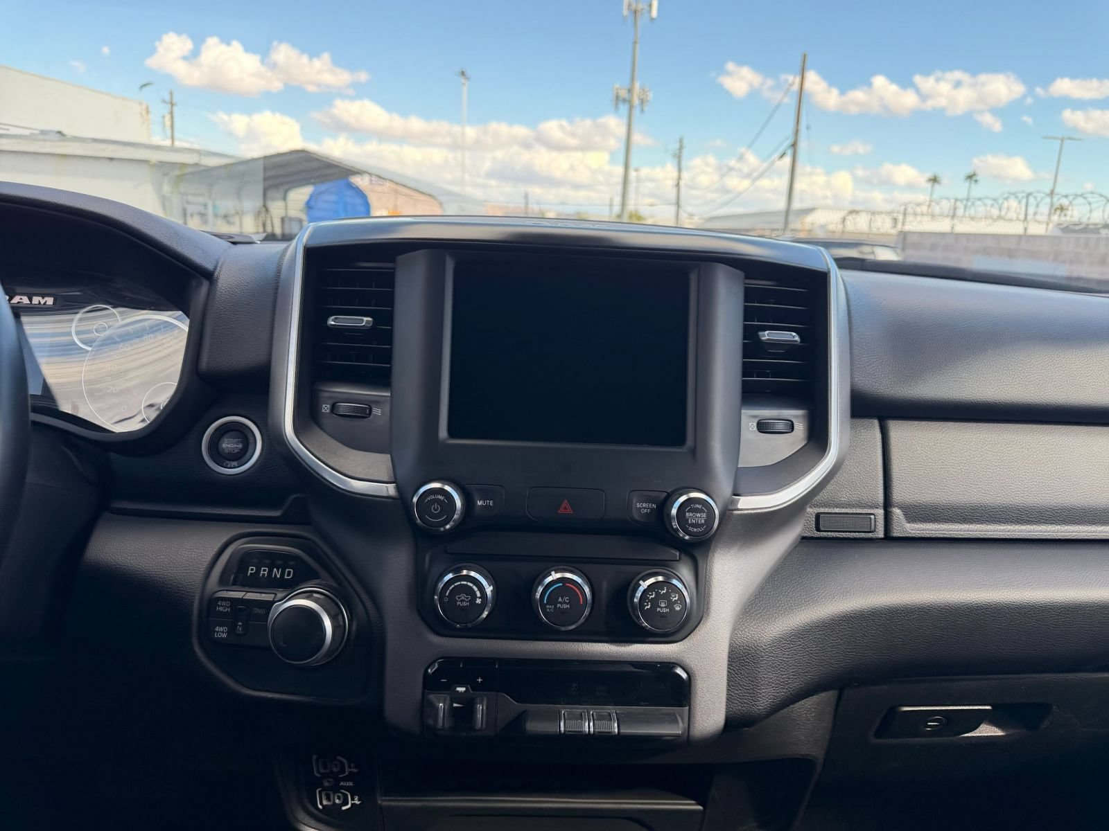 Used 2024 RAM 2500 Big Horn w/ Bed Utility Group AWD/4WD image 16