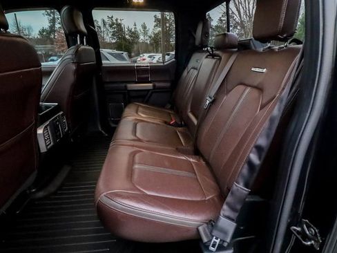 Used 2015 Ford F150 Platinum w/ Technology Package image 40