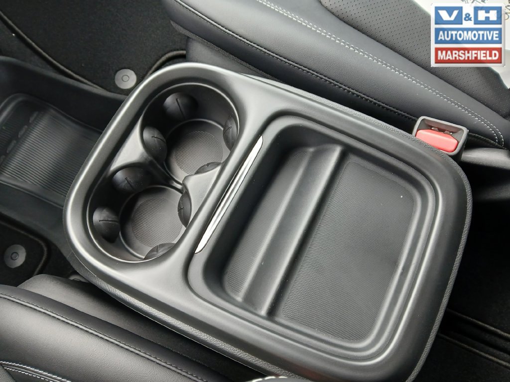 New 2027 Chrysler Pacifica Select FWD image 25