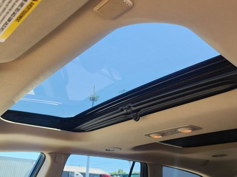 Used 2015 Buick Enclave Leather AWD/4WD image 7