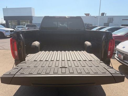 Used 2024 GMC Sierra 1500 Denali w/ Technology Package AWD/4WD image 6
