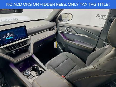 New 2026 Ford Explorer Tremor w/ Tremor Convenience Package image 24