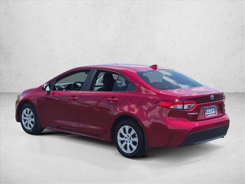 Used 2025 Toyota Corolla LE FWD image 7