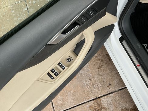 Used 2018 Audi A4 2.0T Premium w/ Convenience Package image 15