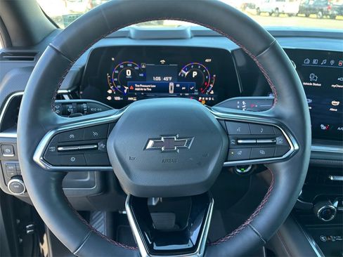 Used 2025 Chevrolet Suburban RST w/ Comfort Package image 14