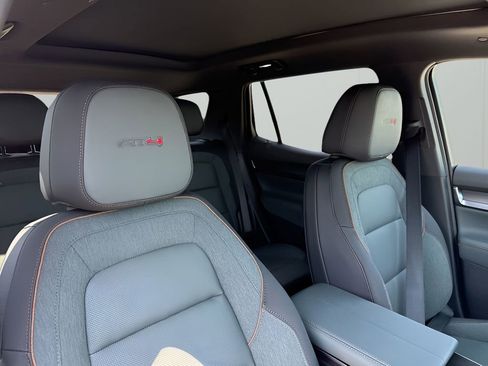 New 2026 GMC Terrain AT4 w/ Technology Package II image 14