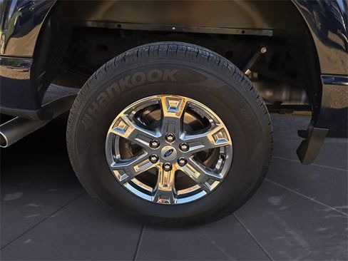 Used 2022 Ford F150 XLT w/ Equipment Group 302A High image 14