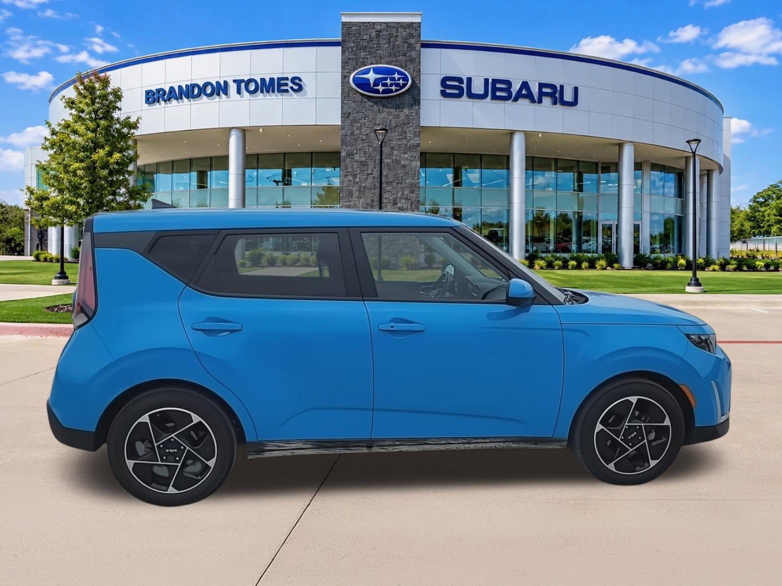 Used 2023 Kia Soul EX FWD image 10