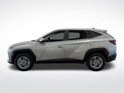 New 2026 Hyundai Tucson SE image 10
