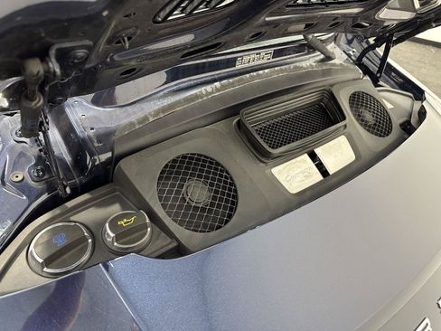 Used 2018 Porsche 911 Carrera RWD image 30