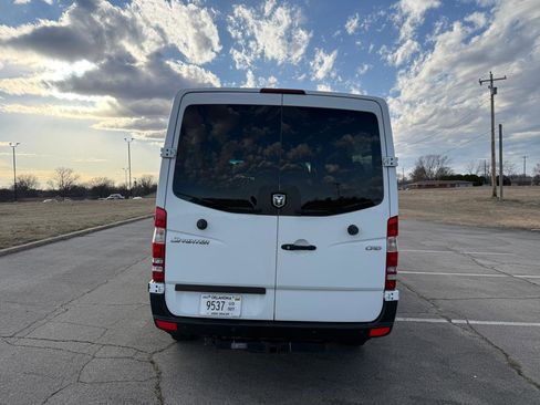 Used 2008 Dodge Sprinter 2500 w/ Rear Heater Group I image 8