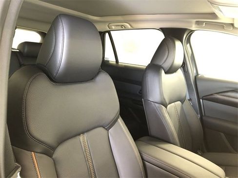 Certified 2025 MAZDA CX-50 AWD 2.5 S w/ Weather Package image 19