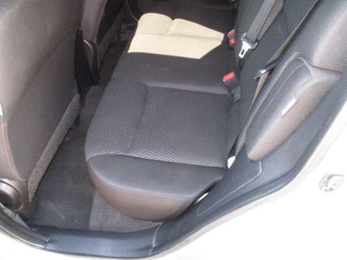 Used 2021 Nissan Rogue Sport S image 6