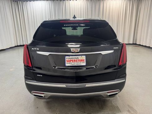 Used 2025 Cadillac XT5 Premium Luxury image 5