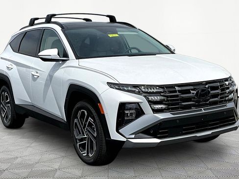 New 2026 Hyundai Tucson Limited AWD/4WD image 3