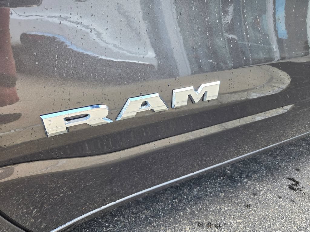 Used 2026 RAM 1500 Laramie AWD/4WD image 14
