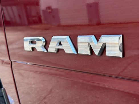 Used 2024 RAM 3500 Laramie AWD/4WD image 36