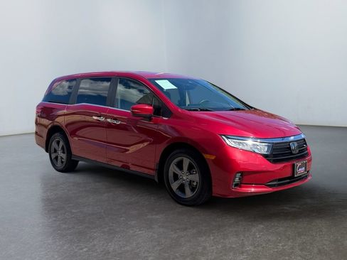 Used 2024 Honda Odyssey EX image 4