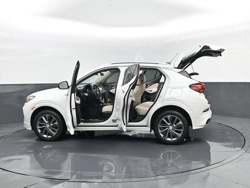Used 2021 Buick Encore GX Select w/ Sport Touring Package AWD/4WD image 32