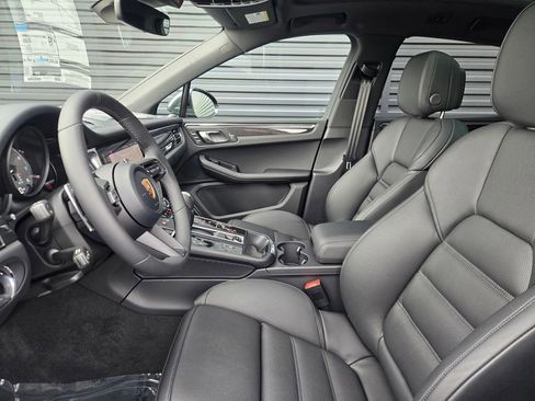 New 2026 Porsche Macan S image 26