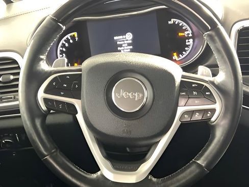 Used 2018 Jeep Grand Cherokee Summit AWD/4WD image 18