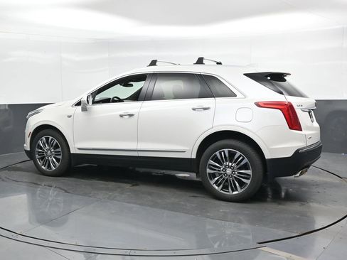 Used 2018 Cadillac XT5 Premium Luxury image 9