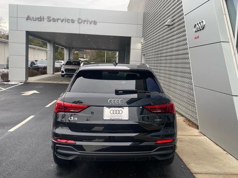 New 2025 Audi Q3 2.0T Premium image 5