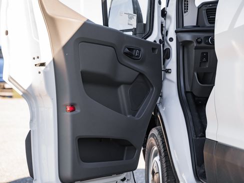 New 2026 Ford Transit 250 Low Roof w/ Load Area Protection Package image 31