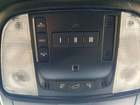 Used 2024 Dodge Durango GT RWD image 21