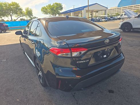 Used 2021 Toyota Corolla LE FWD image 7