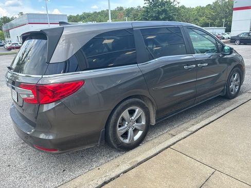Used 2019 Honda Odyssey EX-L image 3
