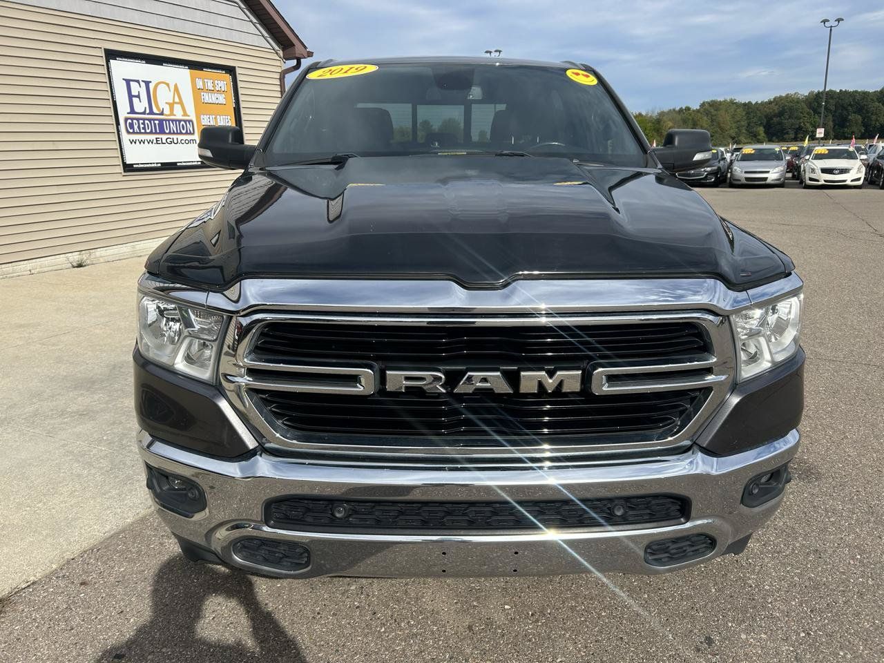 Used 2019 RAM 1500 Big Horn AWD/4WD image 2
