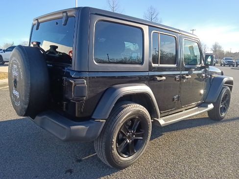 Used 2021 Jeep Wrangler Unlimited Sport w/ Technology Group image 3