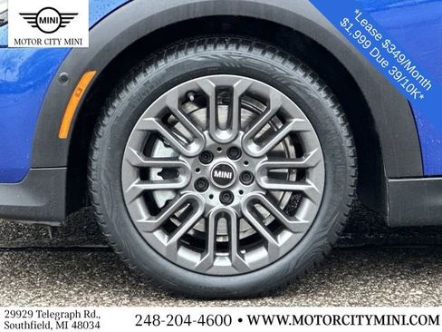 Certified 2025 MINI Cooper S image 11