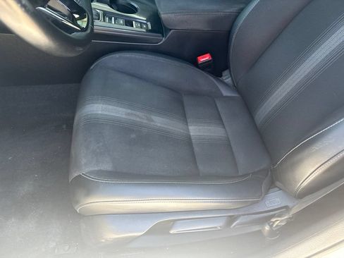 Used 2023 Honda Civic Sport image 12