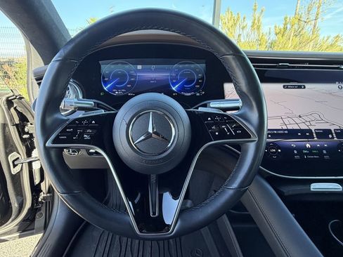 Used 2023 Mercedes-Benz EQS 580 4MATIC Sedan image 23