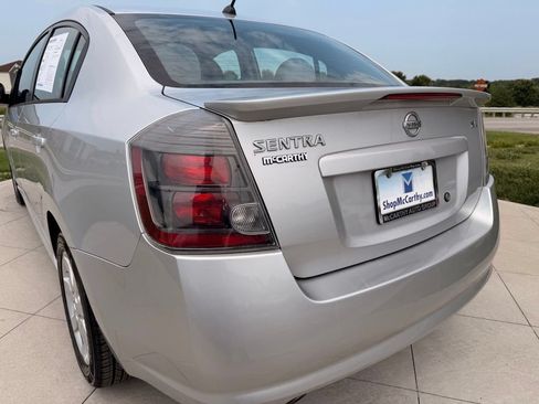 Used 2012 Nissan Sentra 2.0 SR FWD image 31