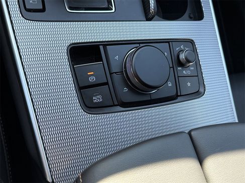 Certified 2025 MAZDA CX-70 3.3 Turbo S w/ Premium Package image 27