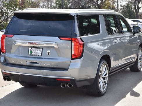 Used 2023 GMC Yukon XL Denali w/ Denali Reserve Package image 8