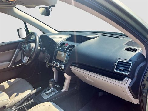 Used 2018 Subaru Forester 2.5i Limited image 28