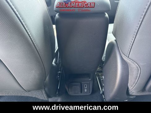 Used 2023 Chevrolet TrailBlazer RS w/ Sun and Liftgate Package image 12