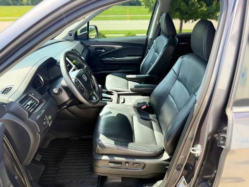 Used 2017 Honda Pilot EX-L image 10